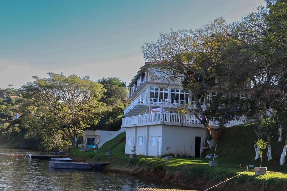 Pousada Marina Aguas De Igaratá Extérieur photo